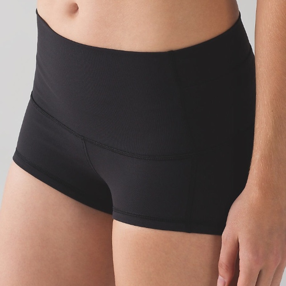 🍋NWT Lululemon🍋 Wunder Short 2" Inseam - Picture 5 of 5