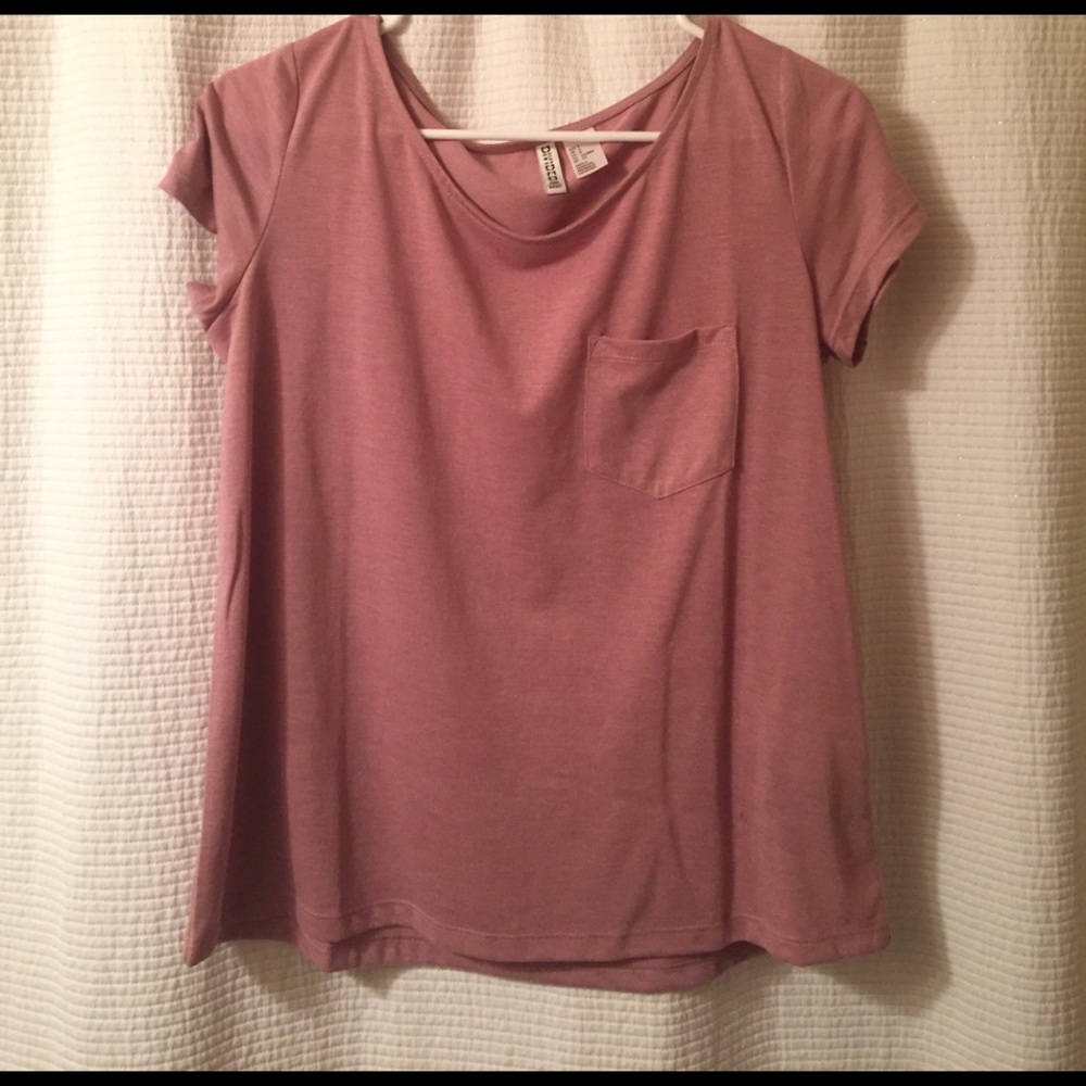 Pocket tee