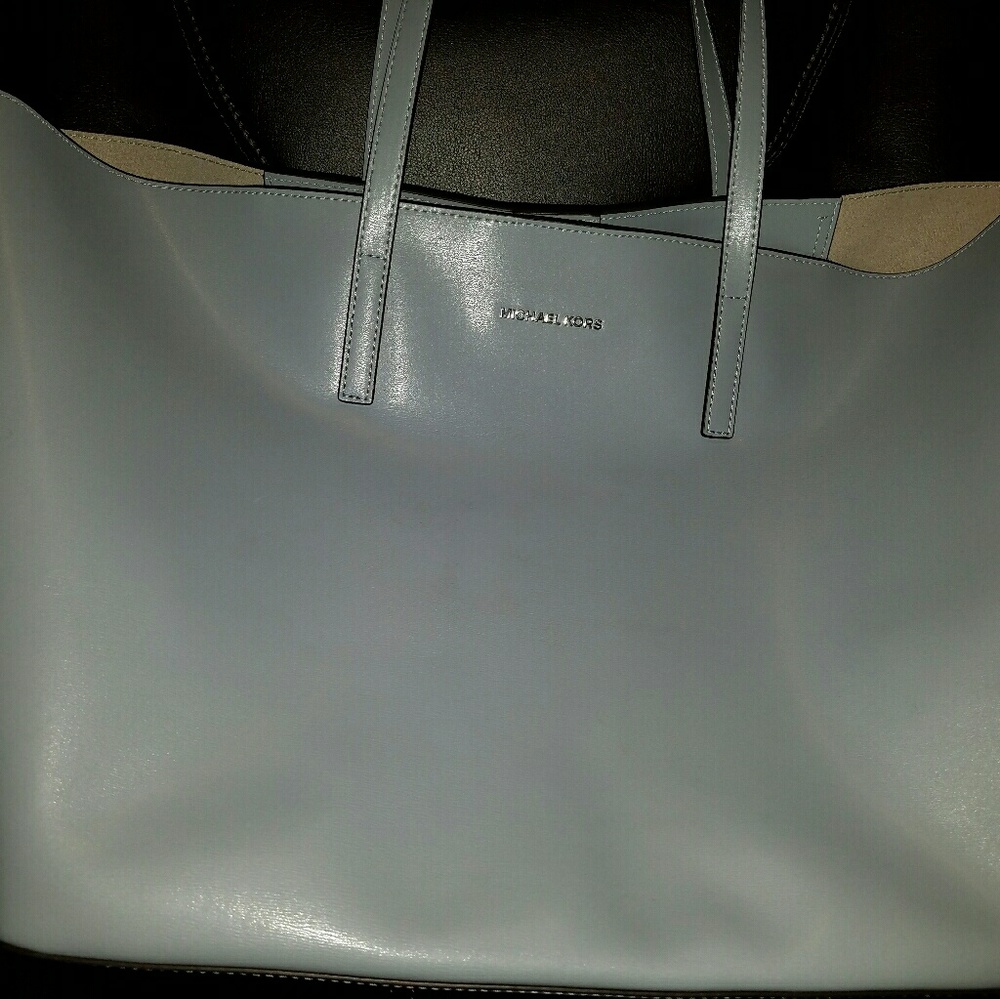 Michael Kors XL Emery Tote