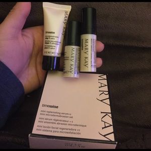 Mary Kay Mini Timewise Set