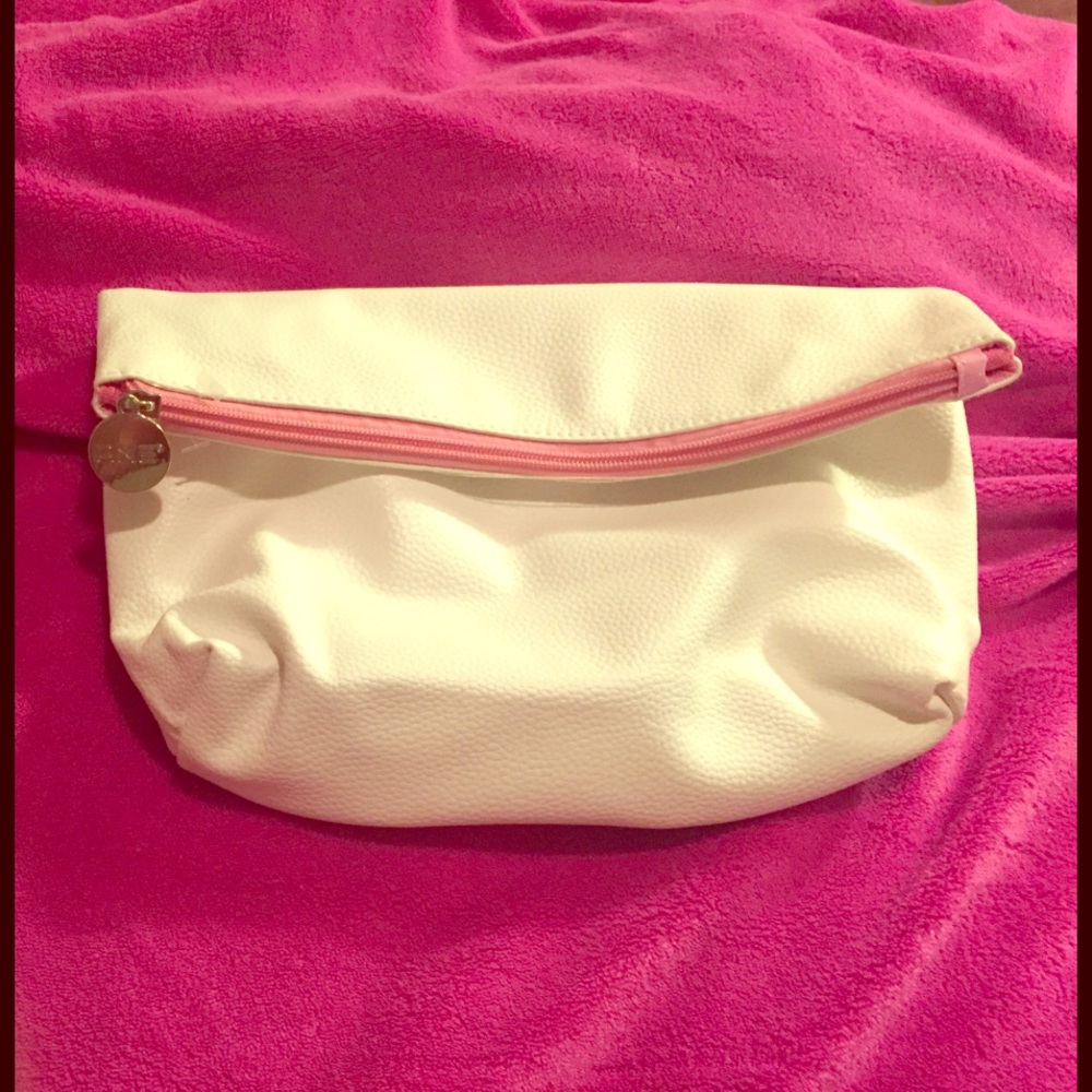 Woman's makeup container