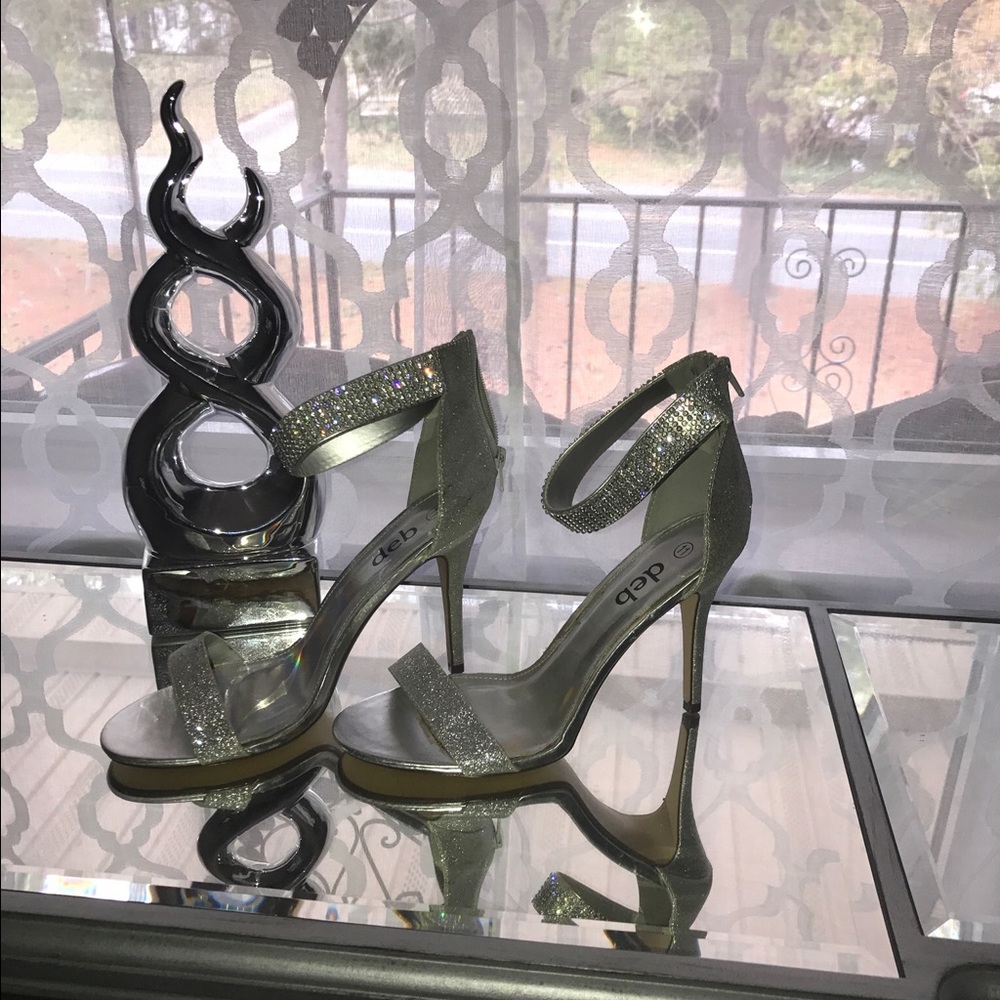 NWOT size 11 glamorous Rhinestone  sandal heels