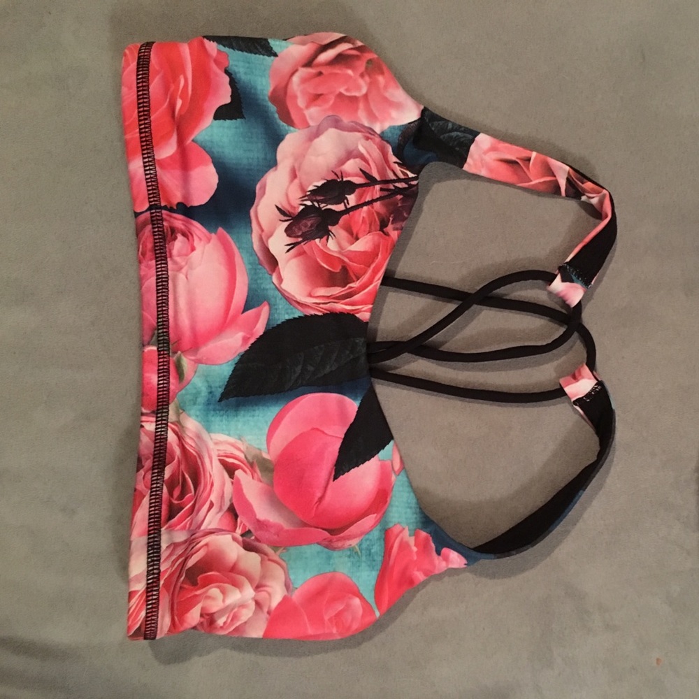 Lululemon floral sports bra size 4-never worn