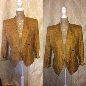 Beautiful Vintage Mustard Yellow Blazer