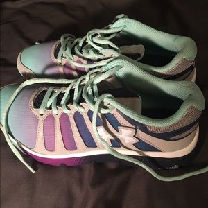 Under Armour Sneakers