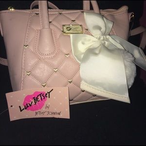 Authentic blush Betsey Johnson cross body bag