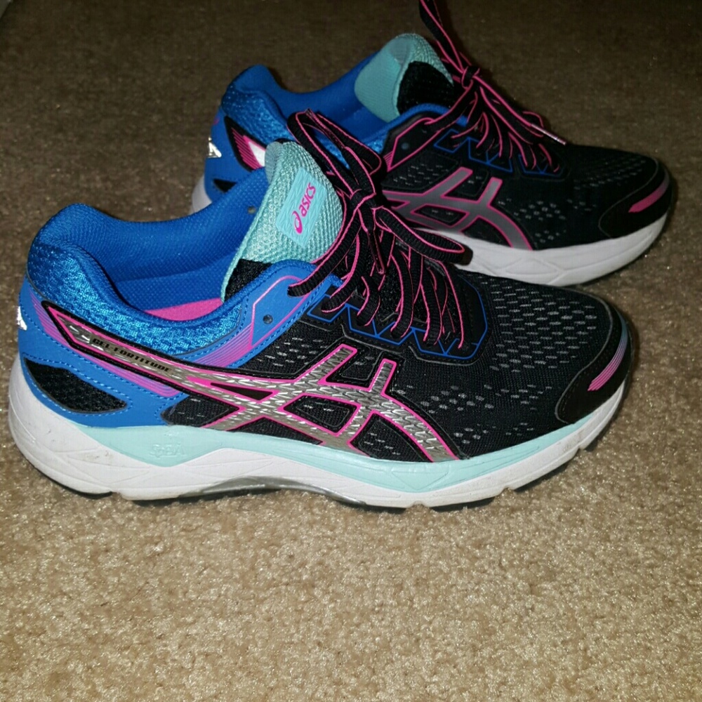 Asics Gel-Fortitude running sneakers