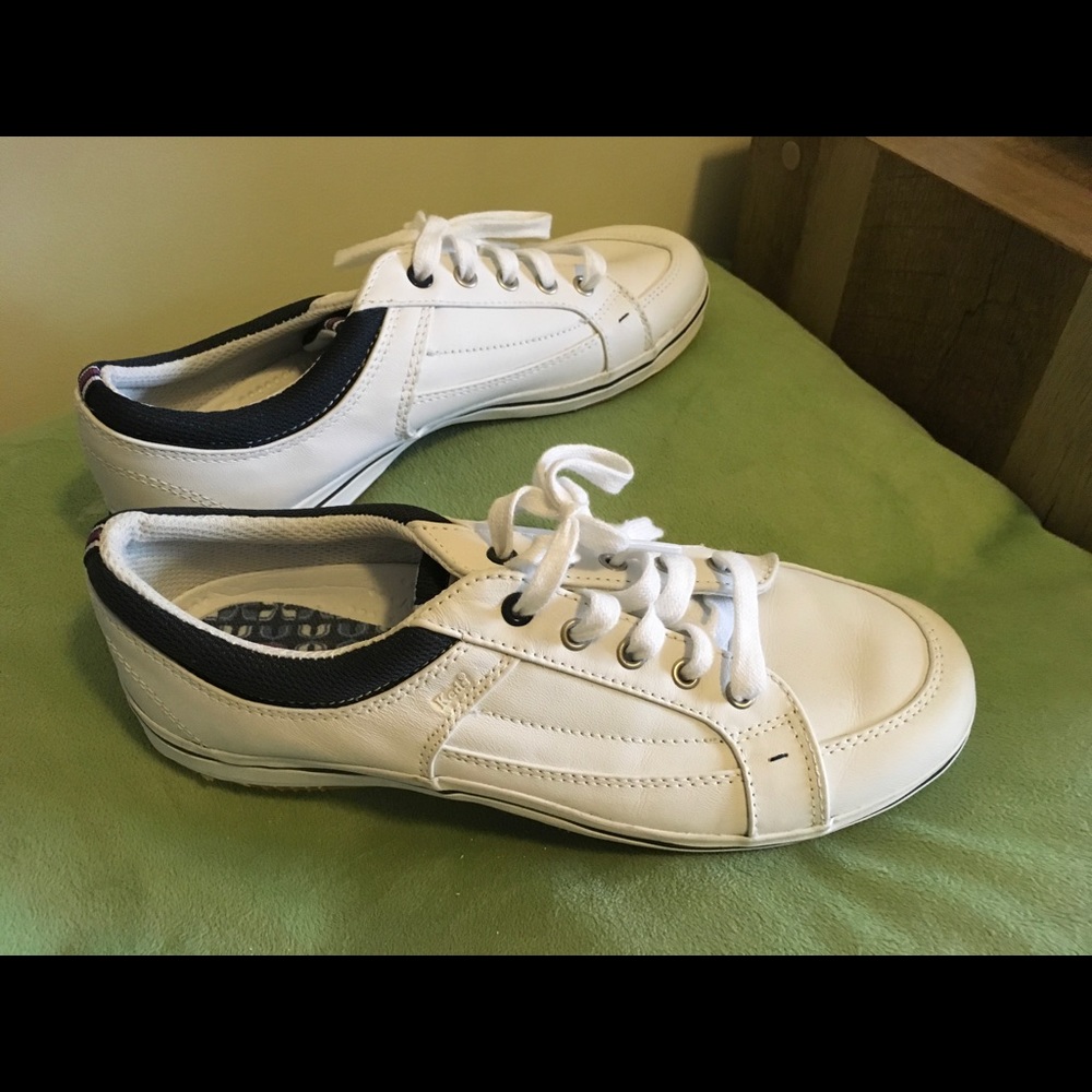 💕New Leather KEDS Sneakers Size 8 🛍