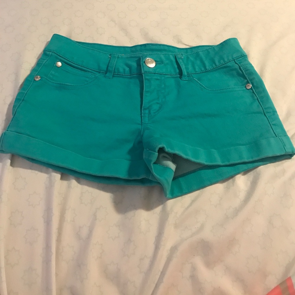 EEUC shorts