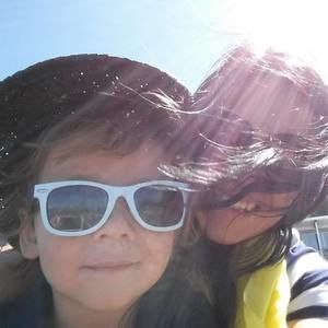 Meet your Posher, Caroline