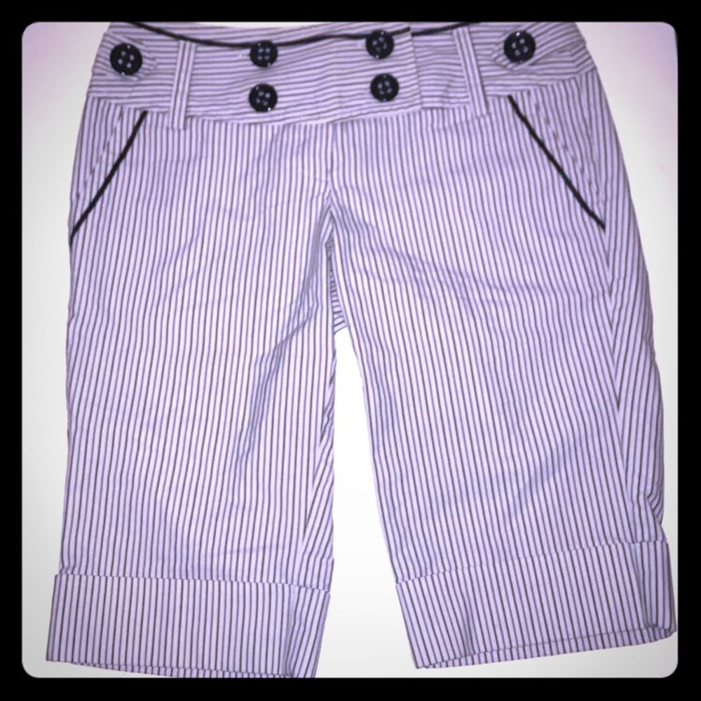 Tracey Evans Limited shorts