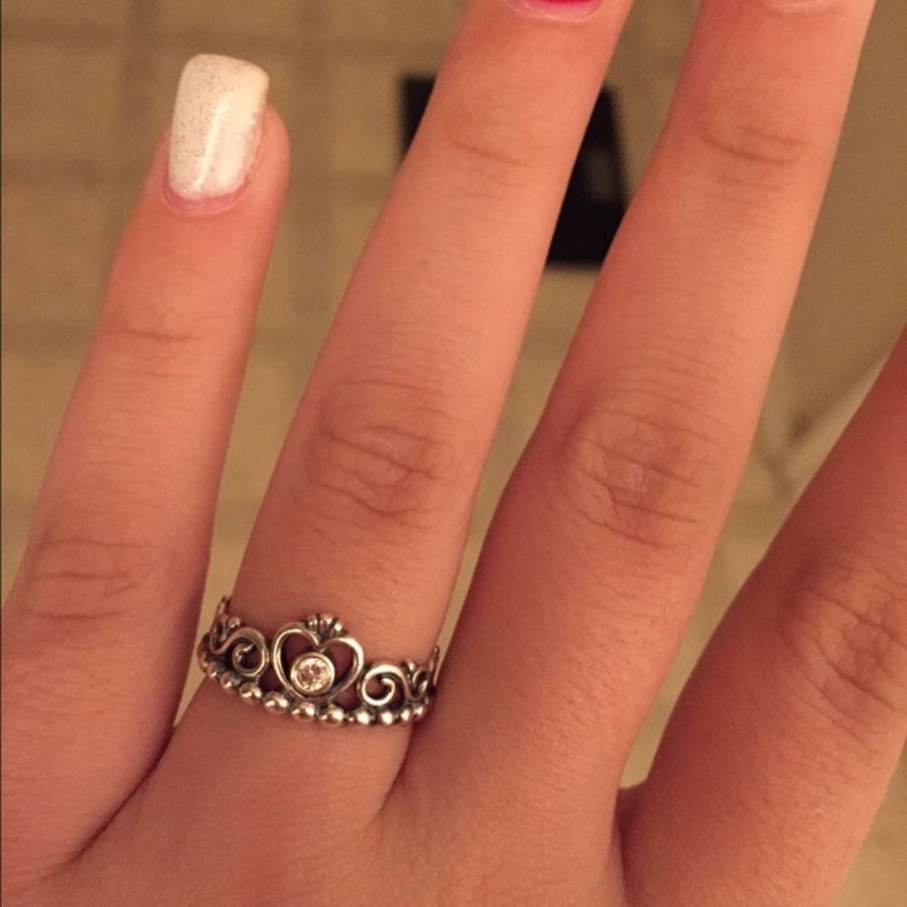 Pandora Princess ring