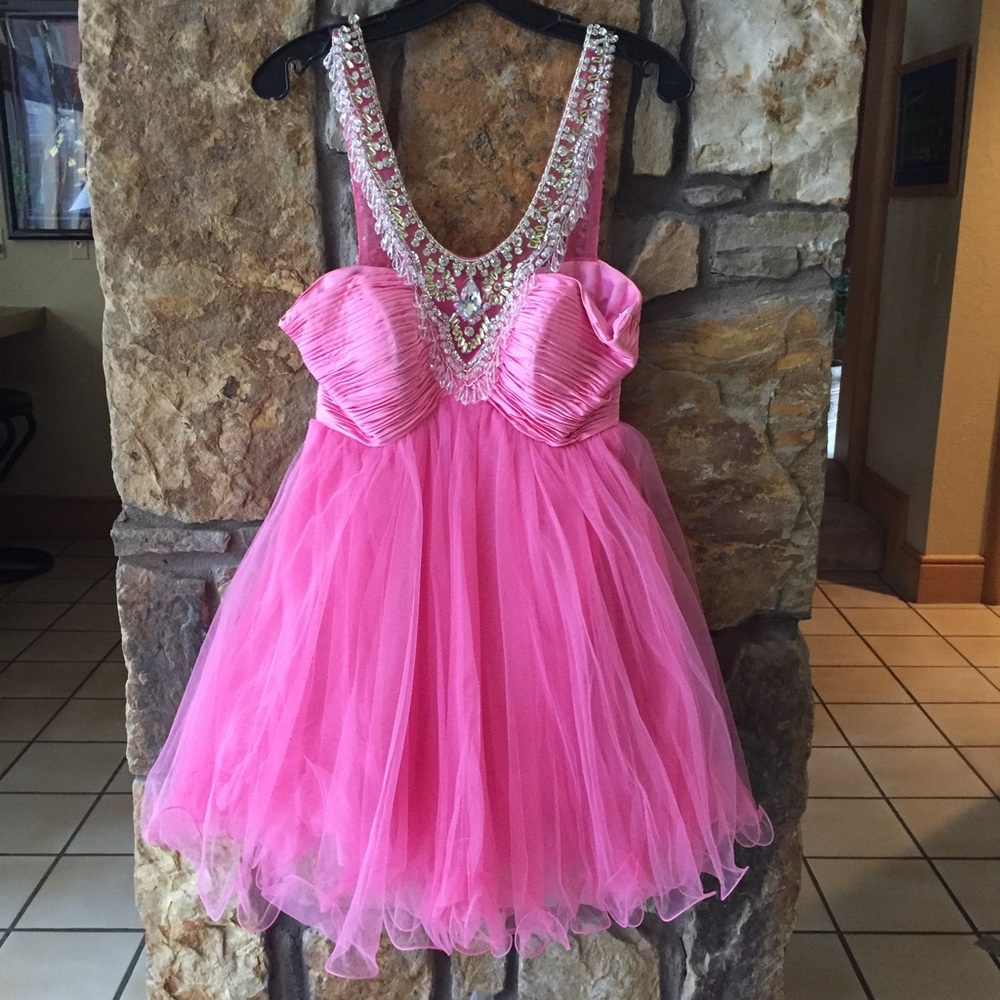 ✨ Sherri Hill cocktail dress ✨