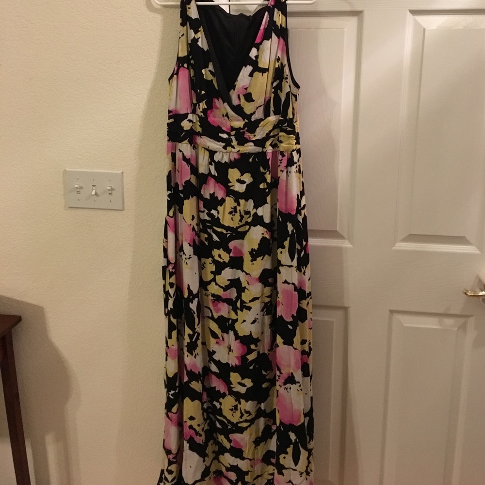 Black Floral Maxi Dress