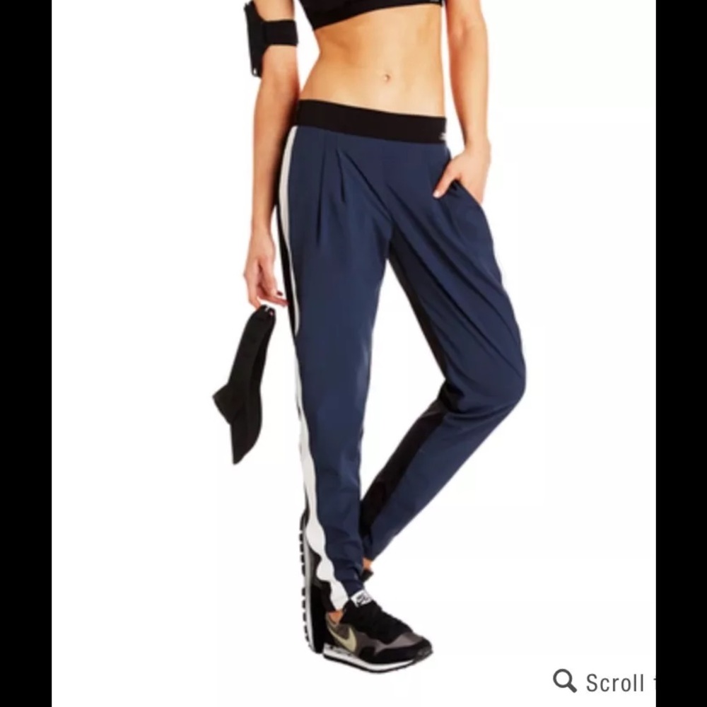Lorna Jane women's bellevue F/L pants S, M