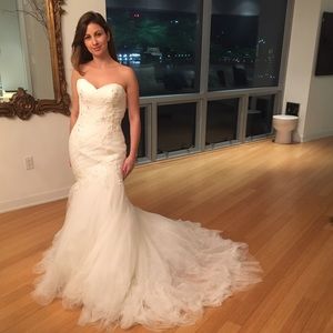New unused Wedding dress