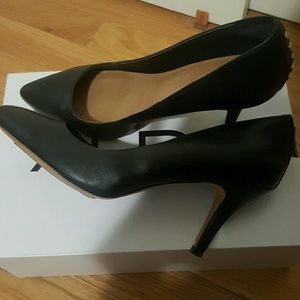 Black aldo pumps