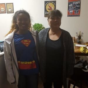 Meet your Posher, Dara