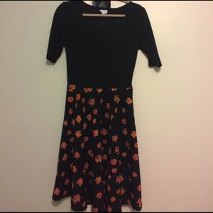 LuLaRoe Nicole Dress