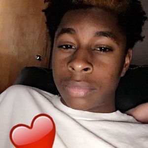 Meet your Posher, Derrick