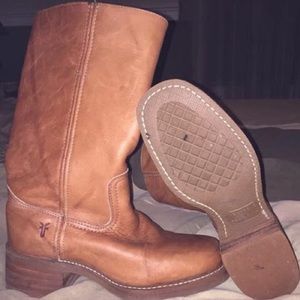 FRYE Campus Boots