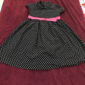 Girls Polka Dot Dress Navy/Pink in EUC. Size 4.