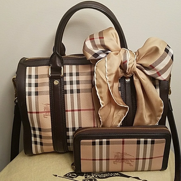 πBurberry Haymarket Alchester w/ walletπ - Picture 3 of 9