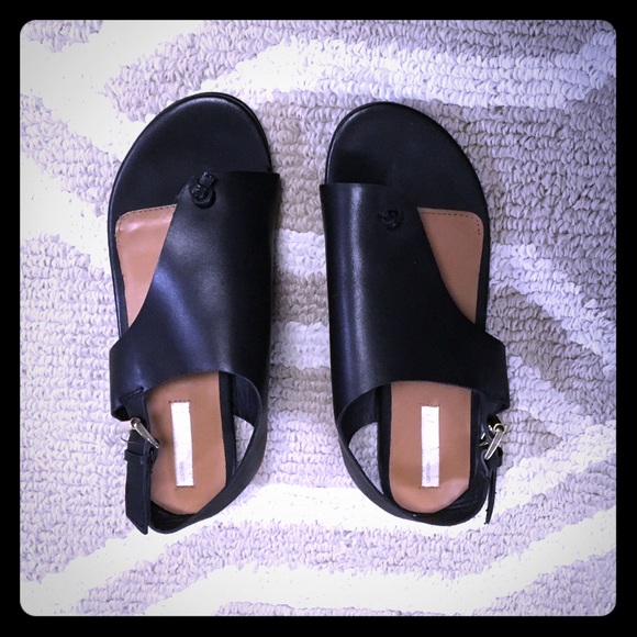 H&M Shoes - Leather sandals