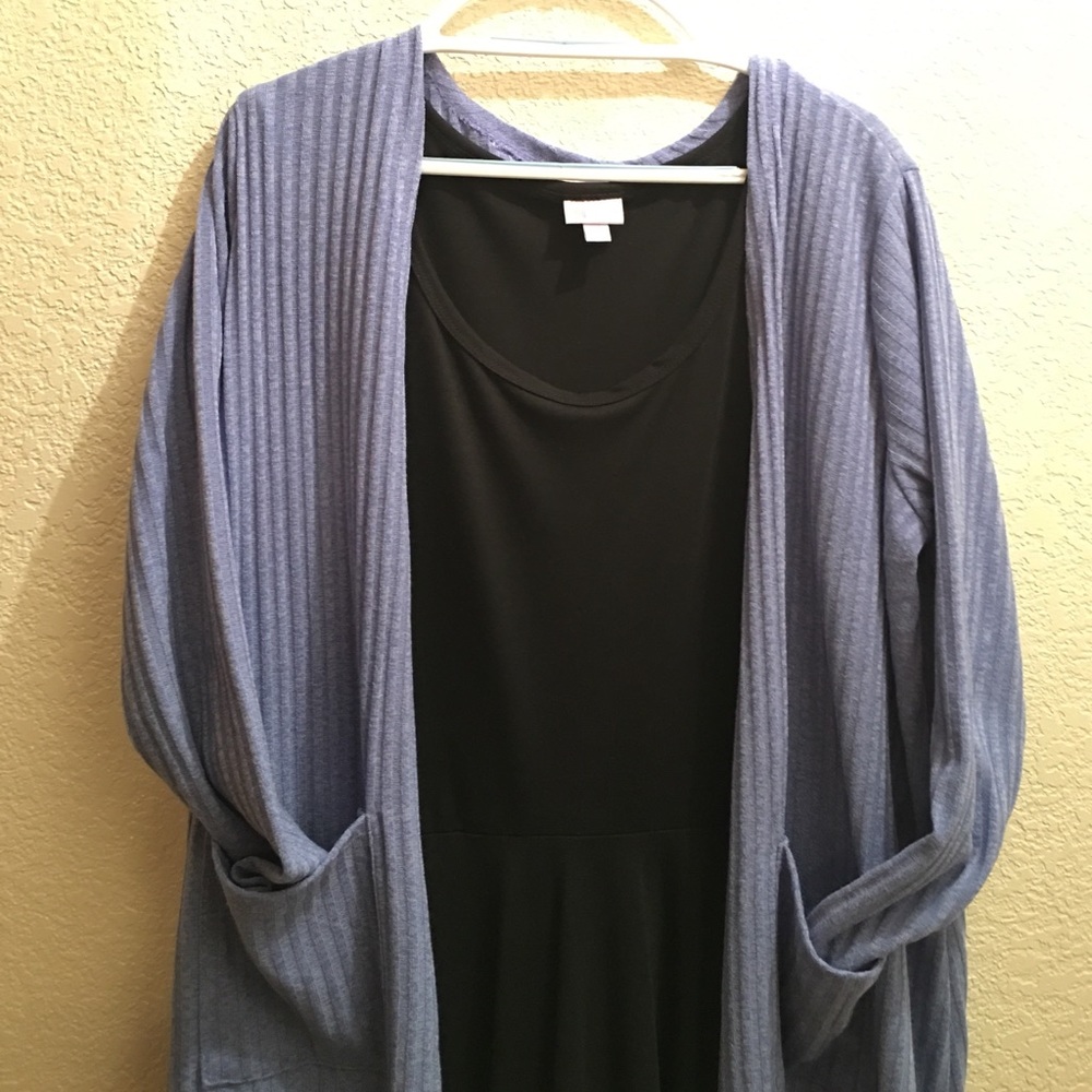 LuLaRoe black Nicole size 2x & blue Sarah in XL