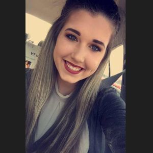 Meet your Posher, Leanne