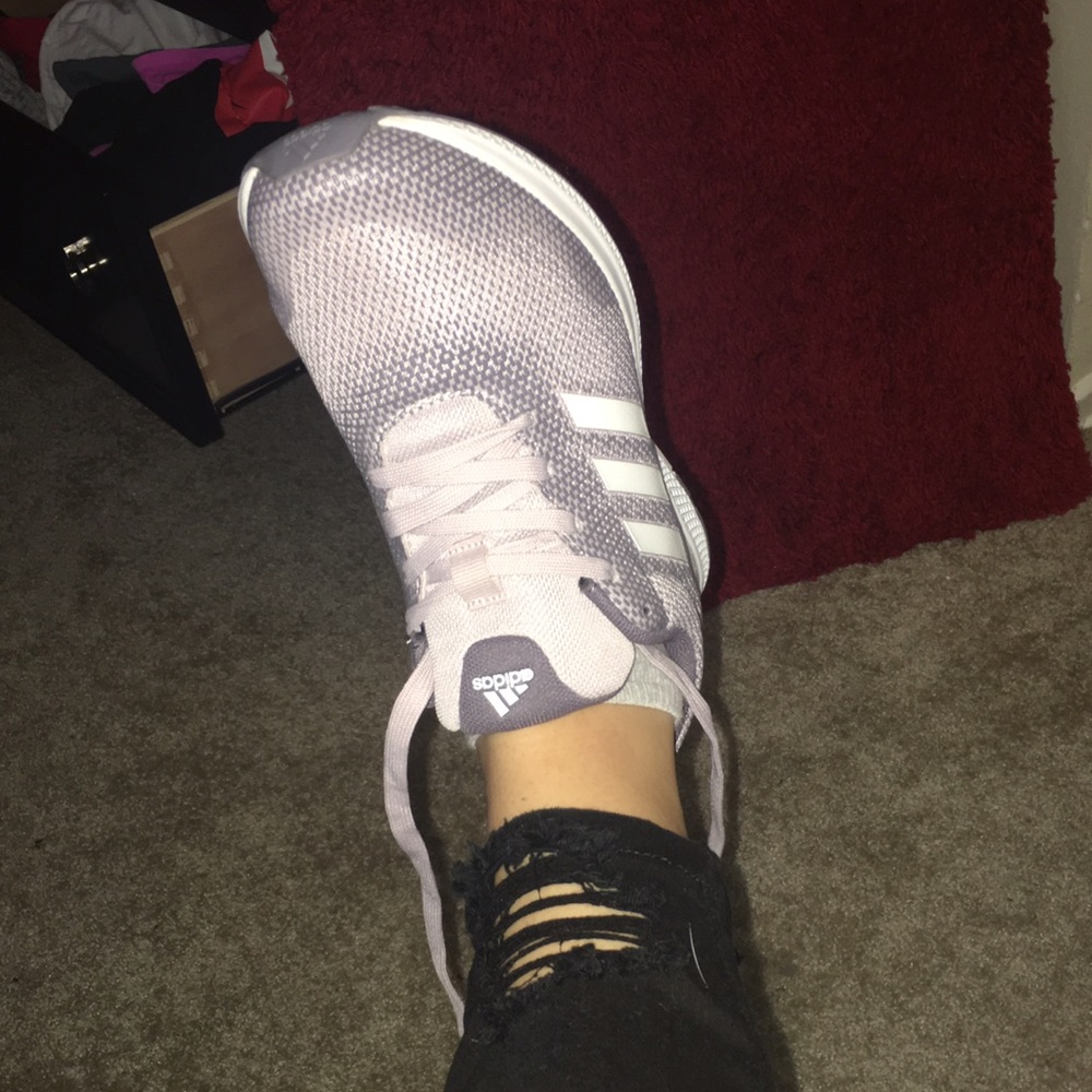 ADIDAS MANA BOUNCES