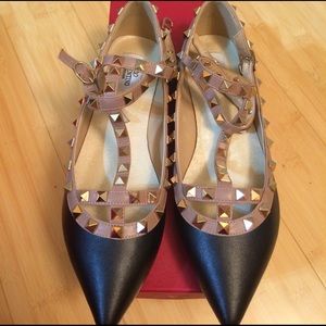 Strappy studded black flats