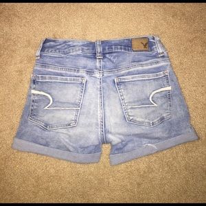 American Eagle "midi" shorts sz 00