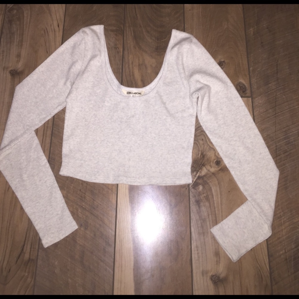 BILLABONG • Heather gray long sleeve crop top
