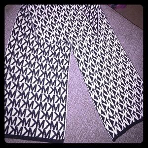 Michael Kors scarf