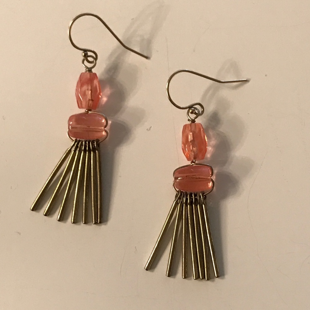 Silpada K&R Sweet Pea earrings