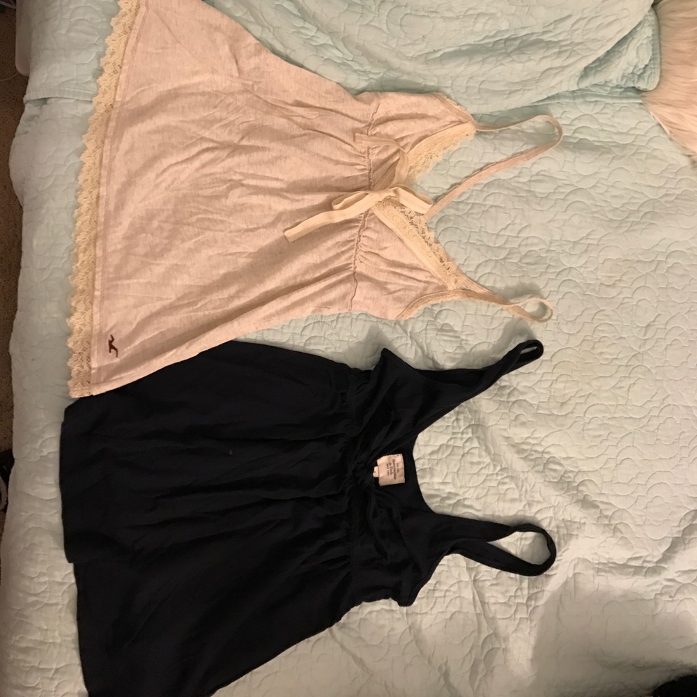 💗Hollister &Abercrombie top bundle💗