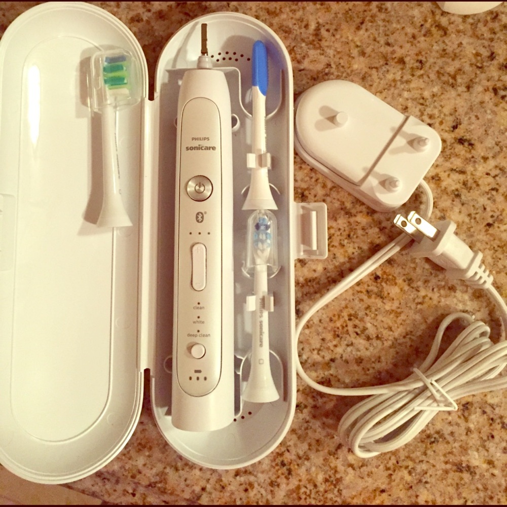 Sonicare Philips toothbrush