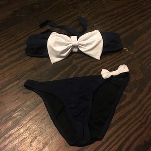 Navy Blue Bikini 🐚🌤🏄🏼‍♀️