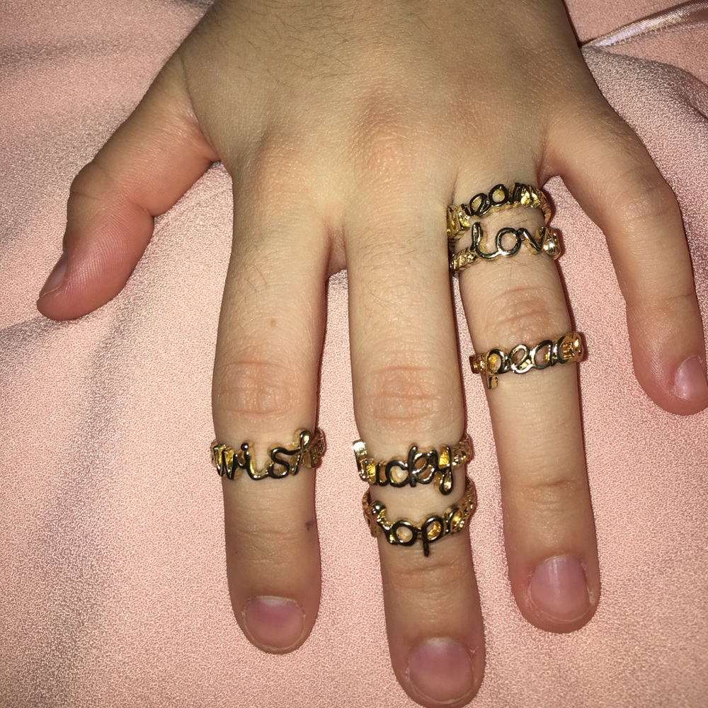 💓 SET OF 6 INSPO RINGS 💜 - Picture 2 of 3