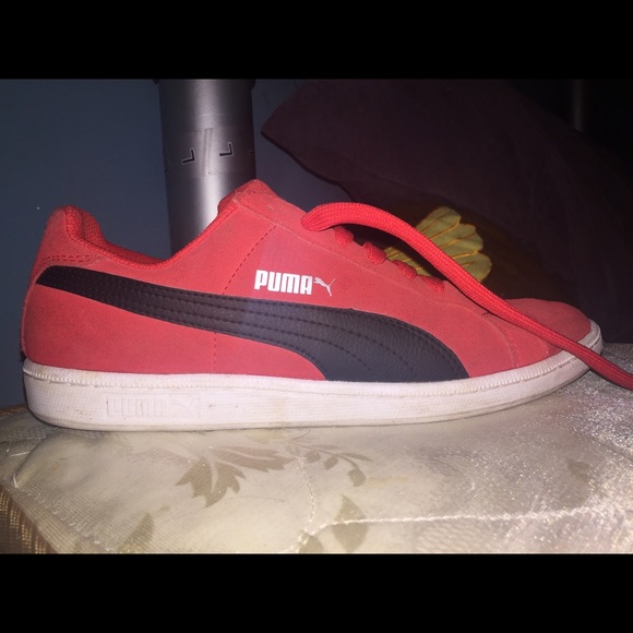 Puma - Picture 2 of 2
