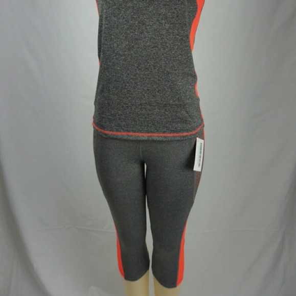 🆕Workout Outfit, 2 piece, NWT - Picture 3 of 5