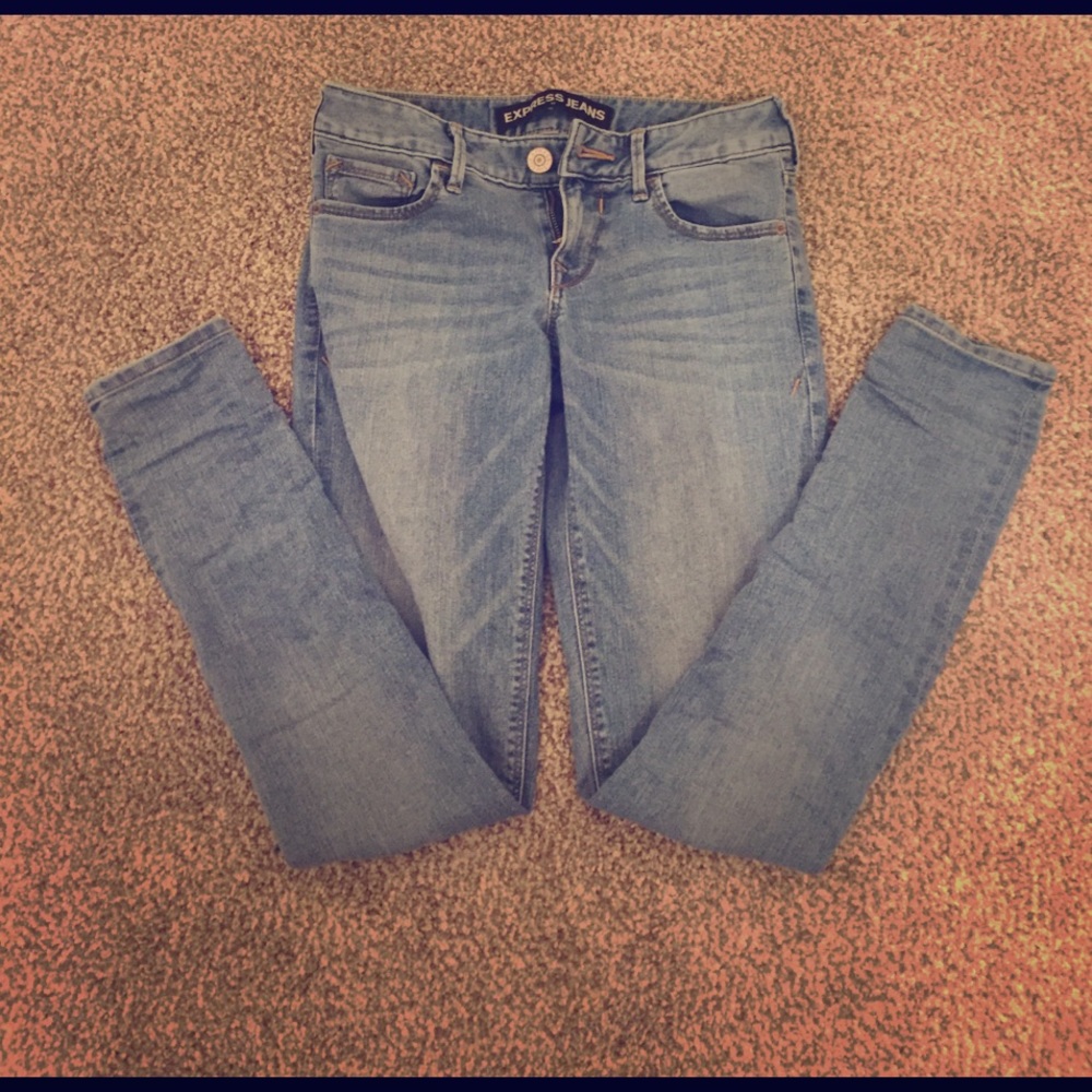 Light colored express skinny jeans