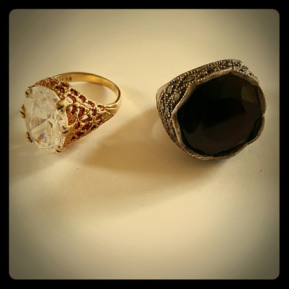 Really cool and fun rings - Picture 1 of 4