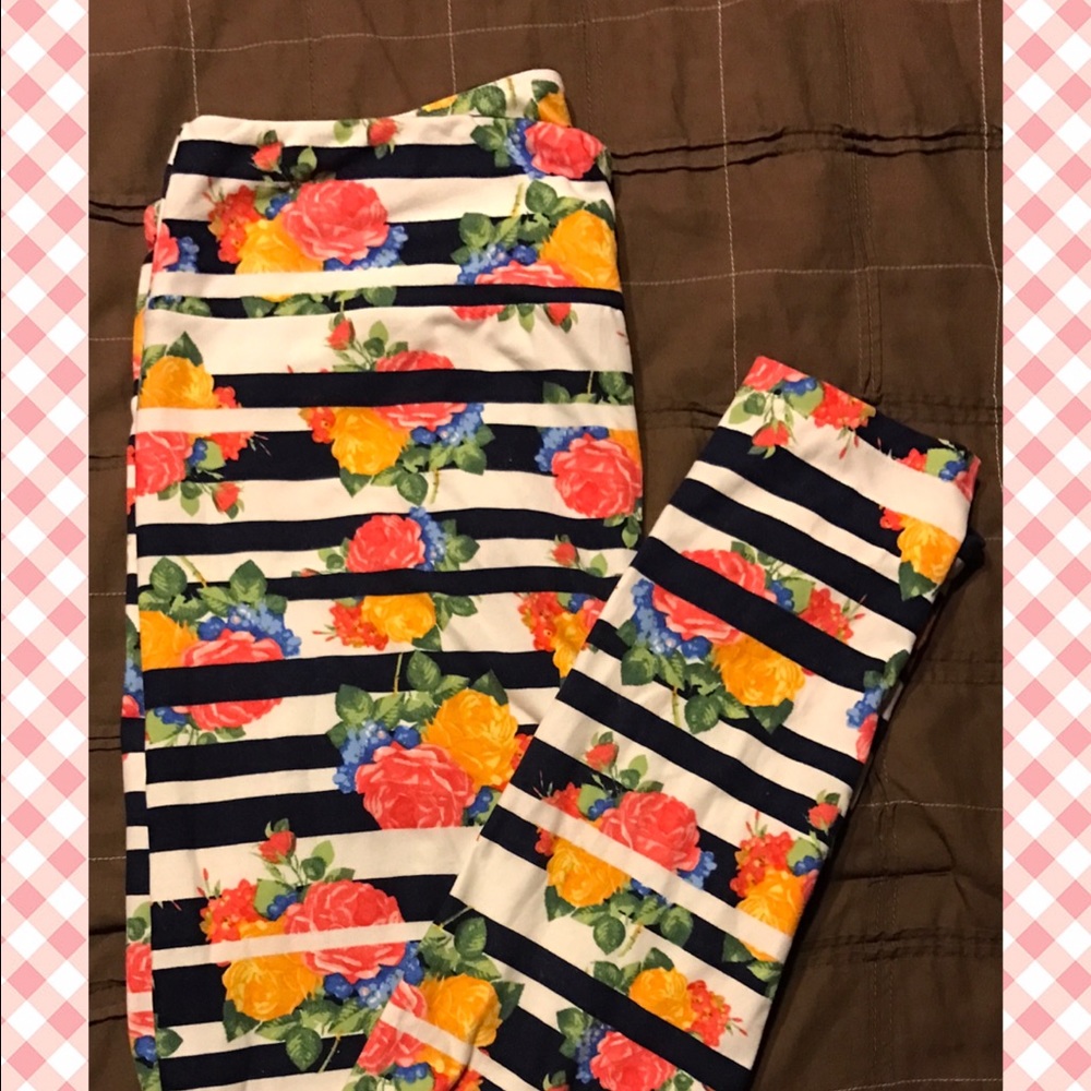 Lularoe tall and curvy leggings