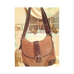 🔥Coach Signature Purse🔥