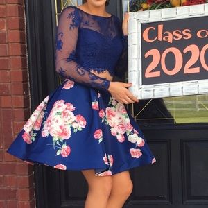 💕⚡FLASH SALE⚡💕👗Sherri Hill 2-piece Floral Prom
