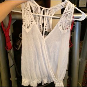 White knitted cross top