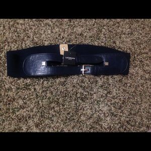 Liz Claiborne belt
