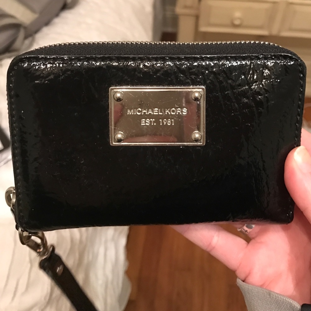 Authentic Michael kors wrist wallet